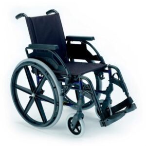 silla de ruedas de acero autopropulsable breezy premiun azul marino 450x450