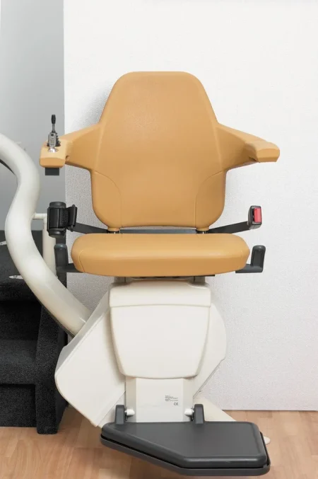 asiento clasic silla unum color amarillo crema